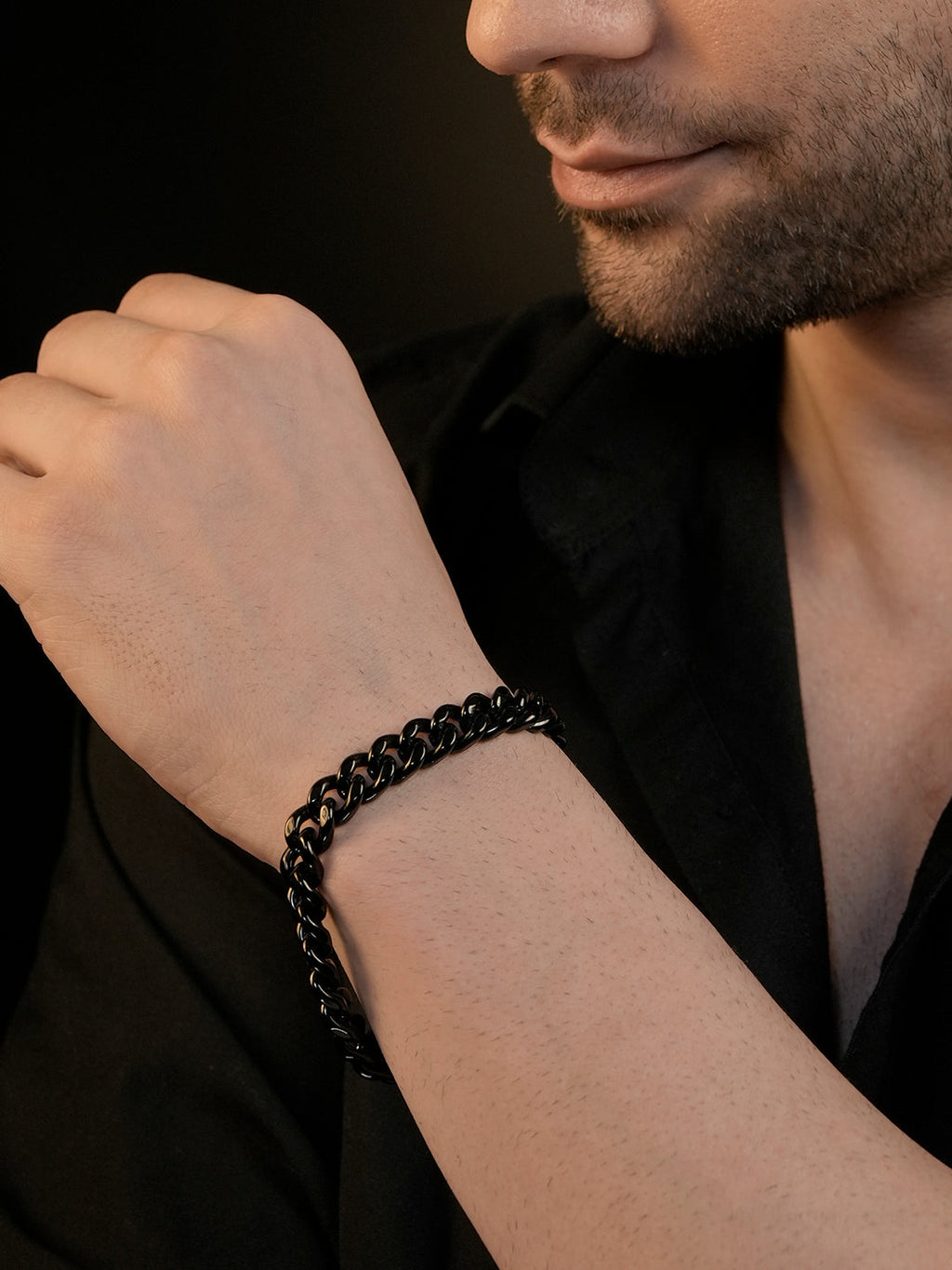 Black Plated Anti Tarnish Waterproof Curb Bracelet