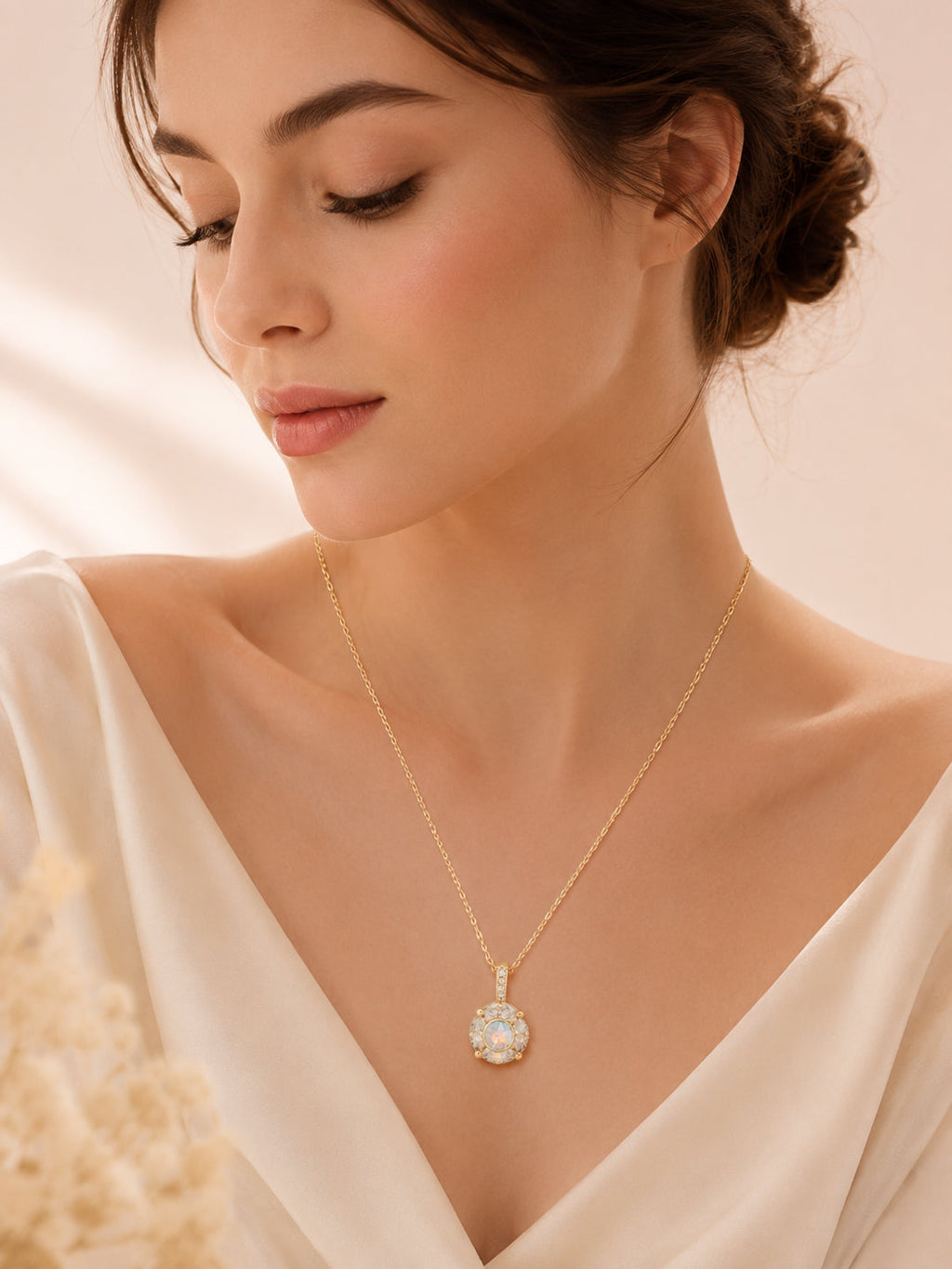 18K Gold Plated White Crystal Pendant Necklace