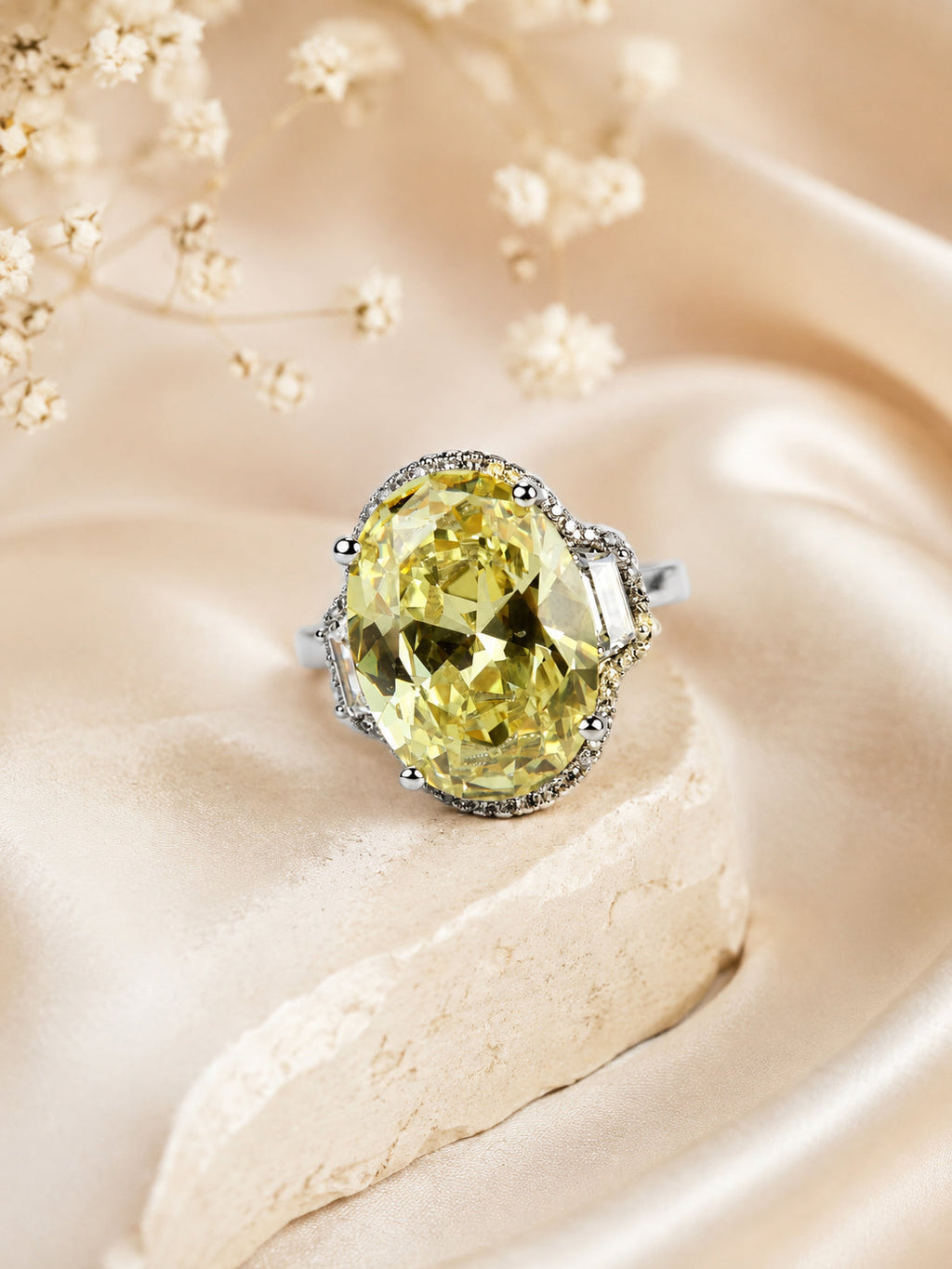 Rhodium Plated Vintage Yellow Gem Anti-Tarnish Waterproof Ring