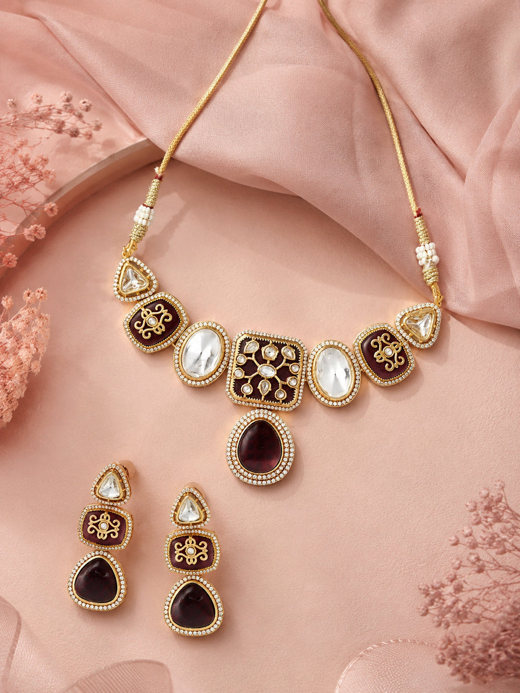 Aanura Kundan Choker Necklace with Teardrop Pendant