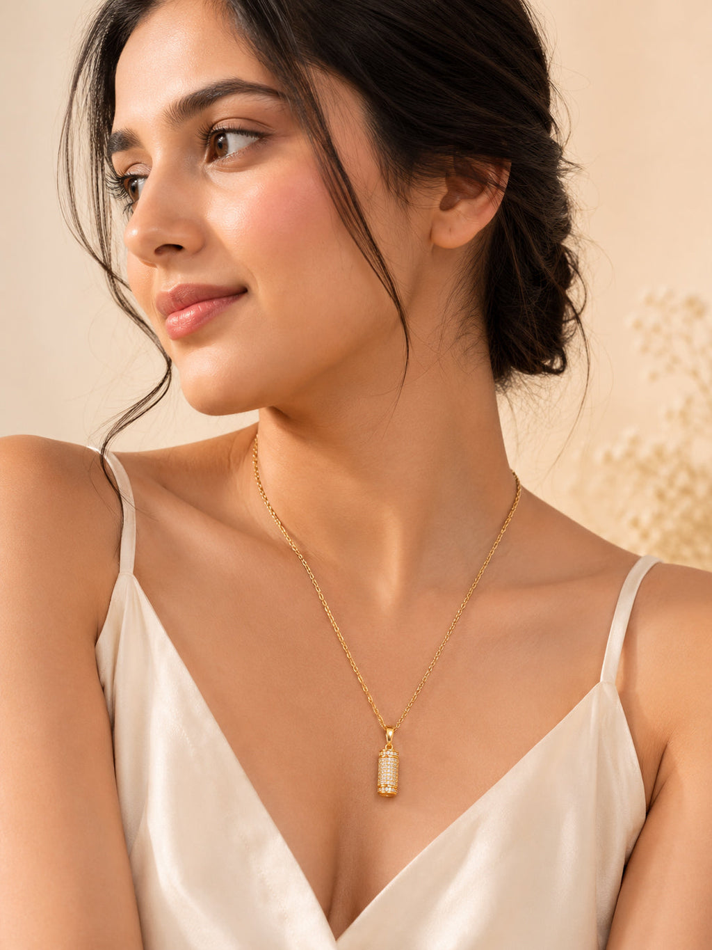 18K Gold Plated Crystal Cylinder Pendant Necklace
