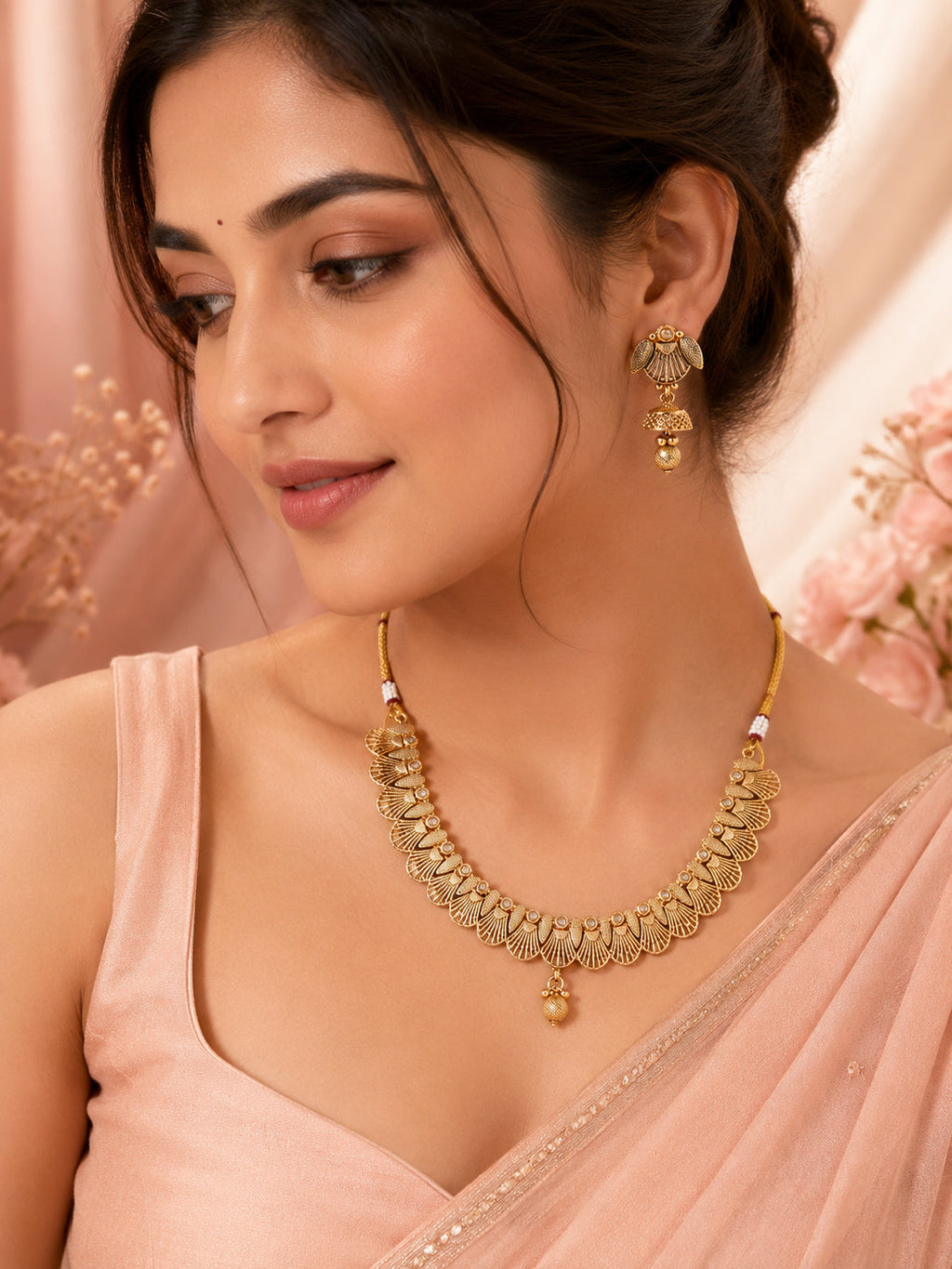 Aanura Gold Plated Scallop Necklace Set