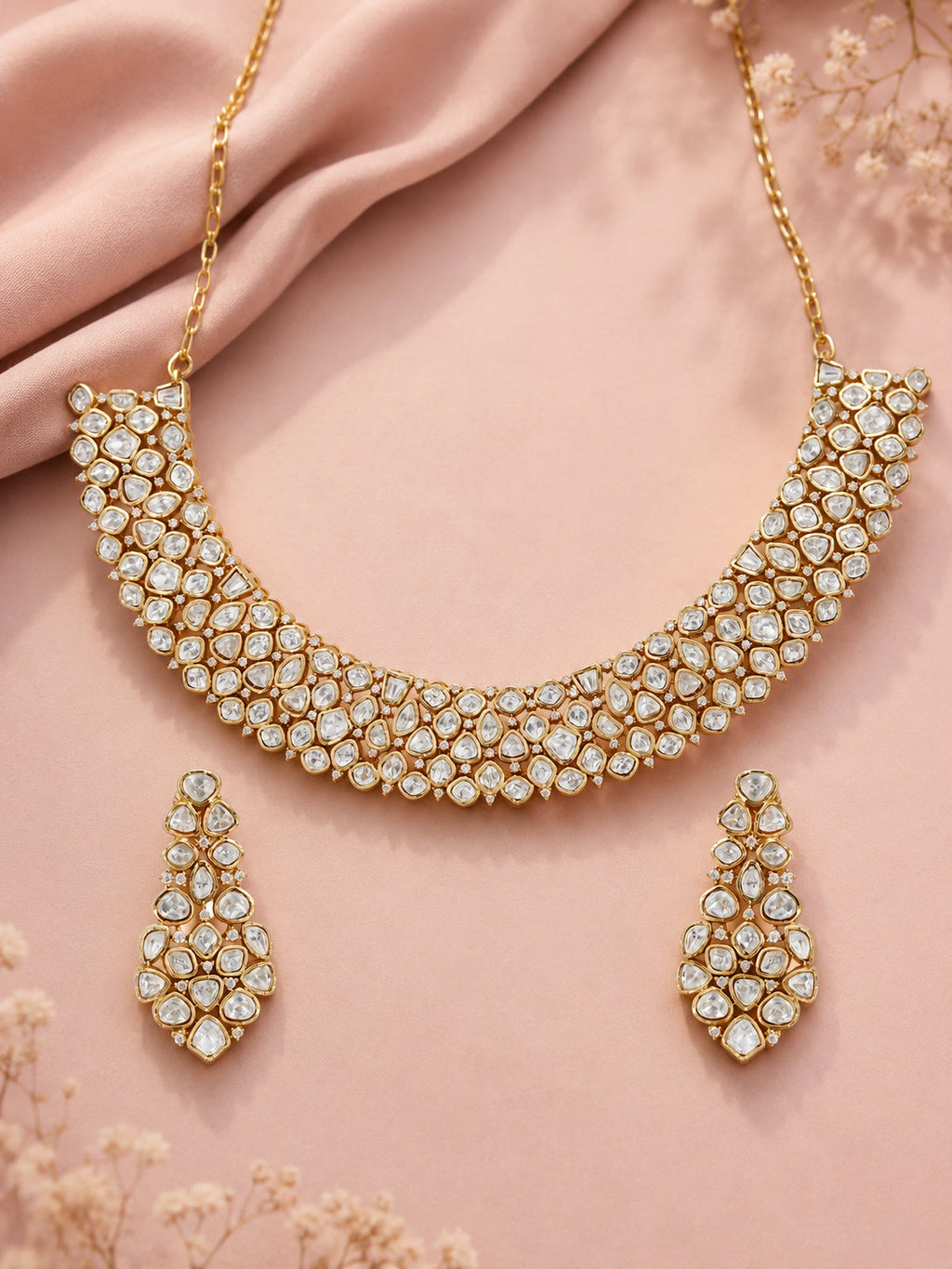 Aanura Grand Kundan Choker Necklace with Earrings