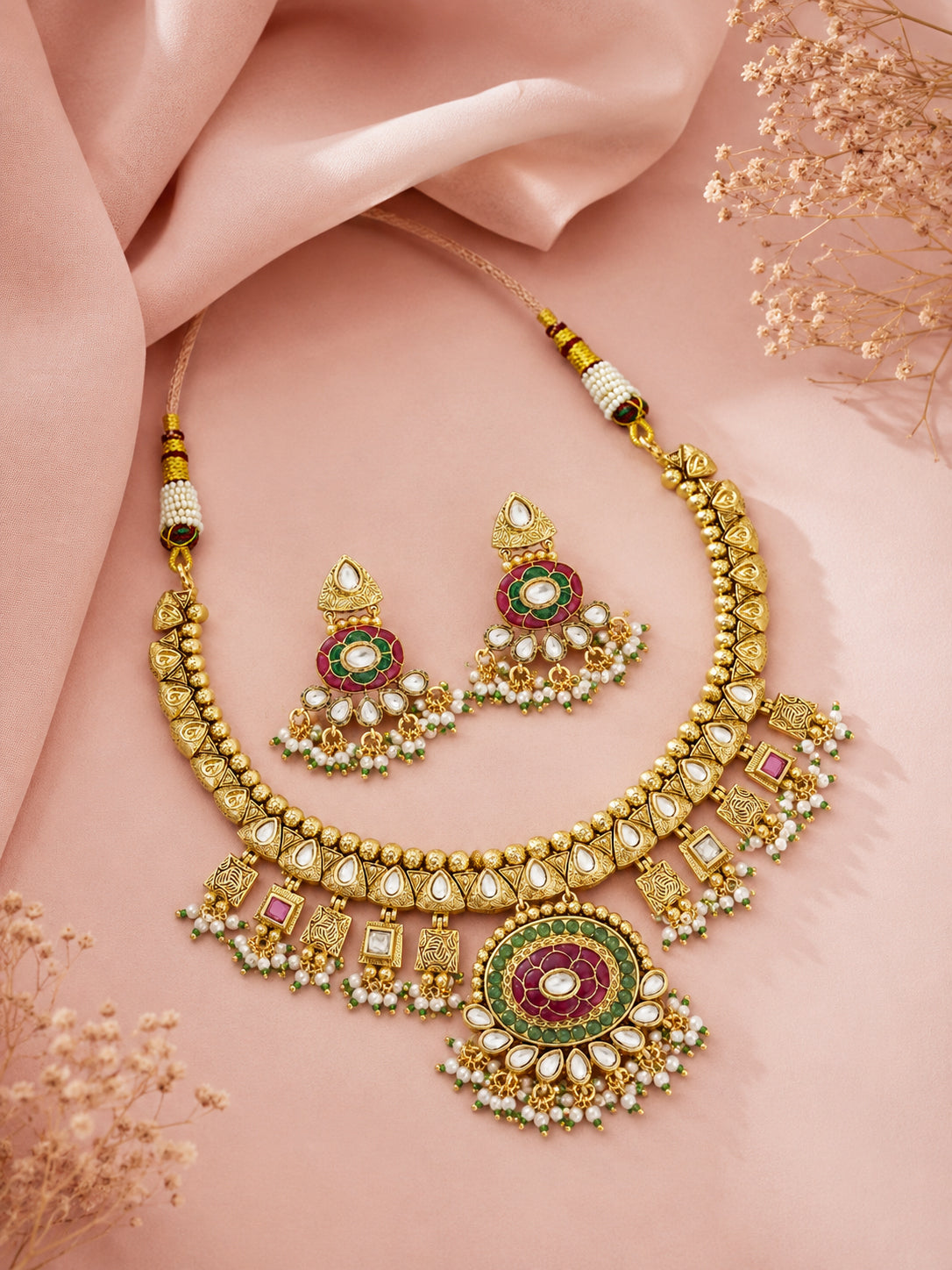 Aanura Royal Antique Choker Necklace with Earrings
