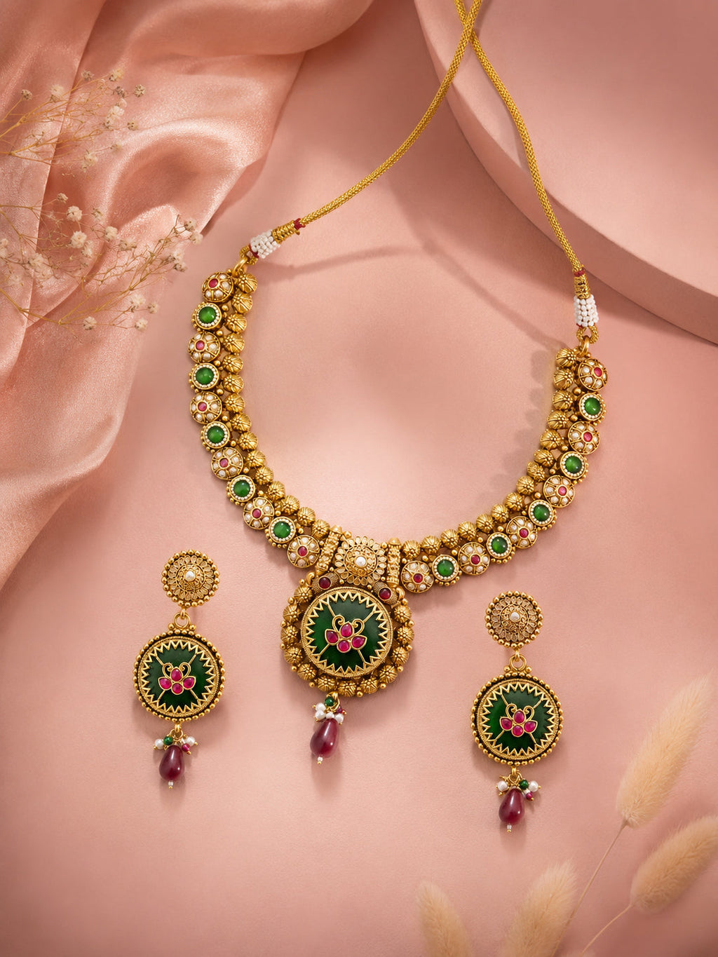 Aanura Circular Heritage Necklace with Green Stones