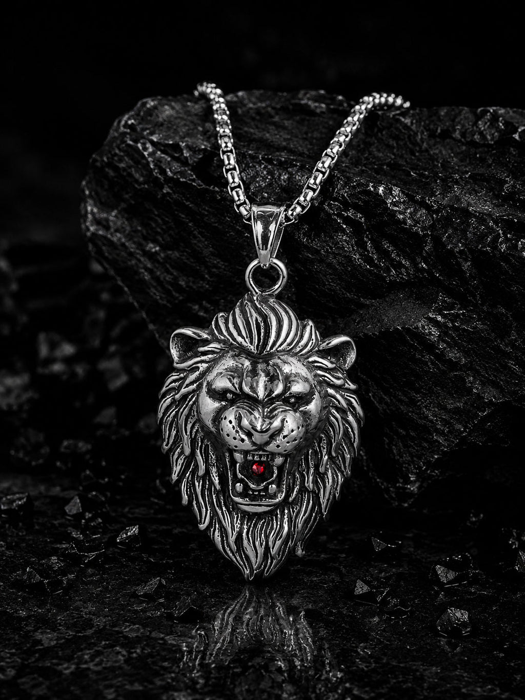 Rhodium-Plated Lion Pendant Waterproof Stainless Steel Chain for Men
