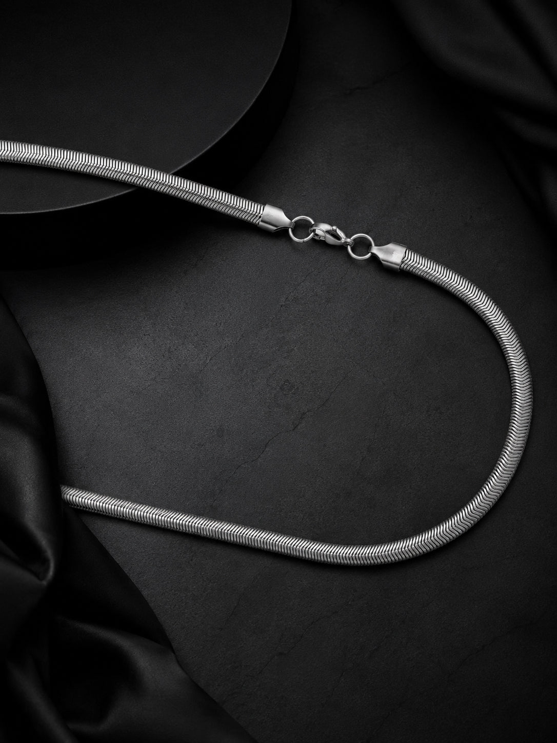 Rhodium Plating Anti Tarnish Waterproof Flat Chain