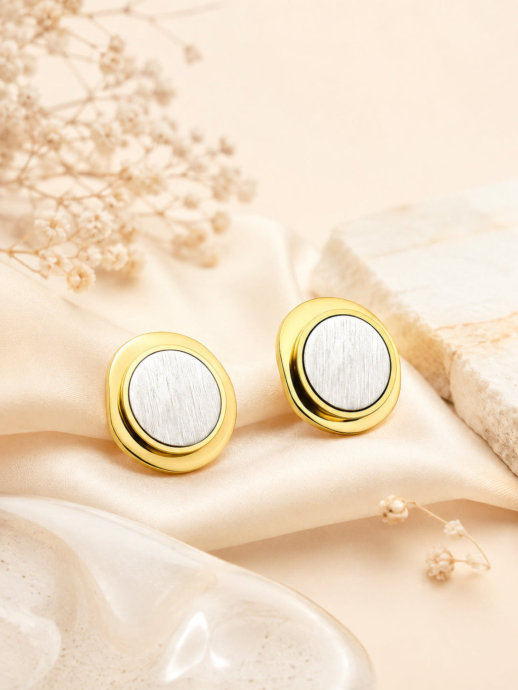 Aanura Dual Tone Round Stud Earrings
