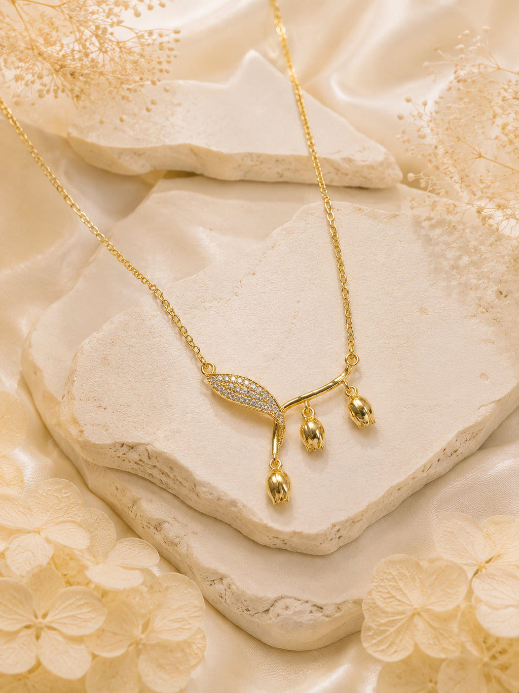 Aanura Petal Drop Minimal Pendant Necklace