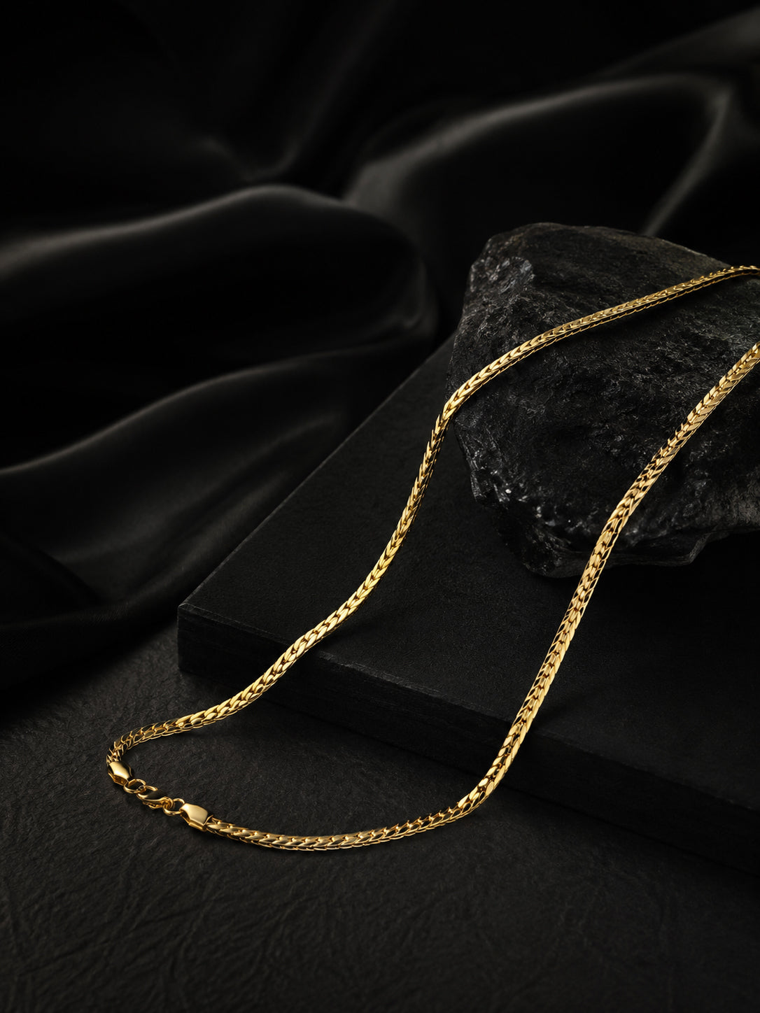 18K Gold Plated Patterned Anti-Tarnish Waterproof Chain