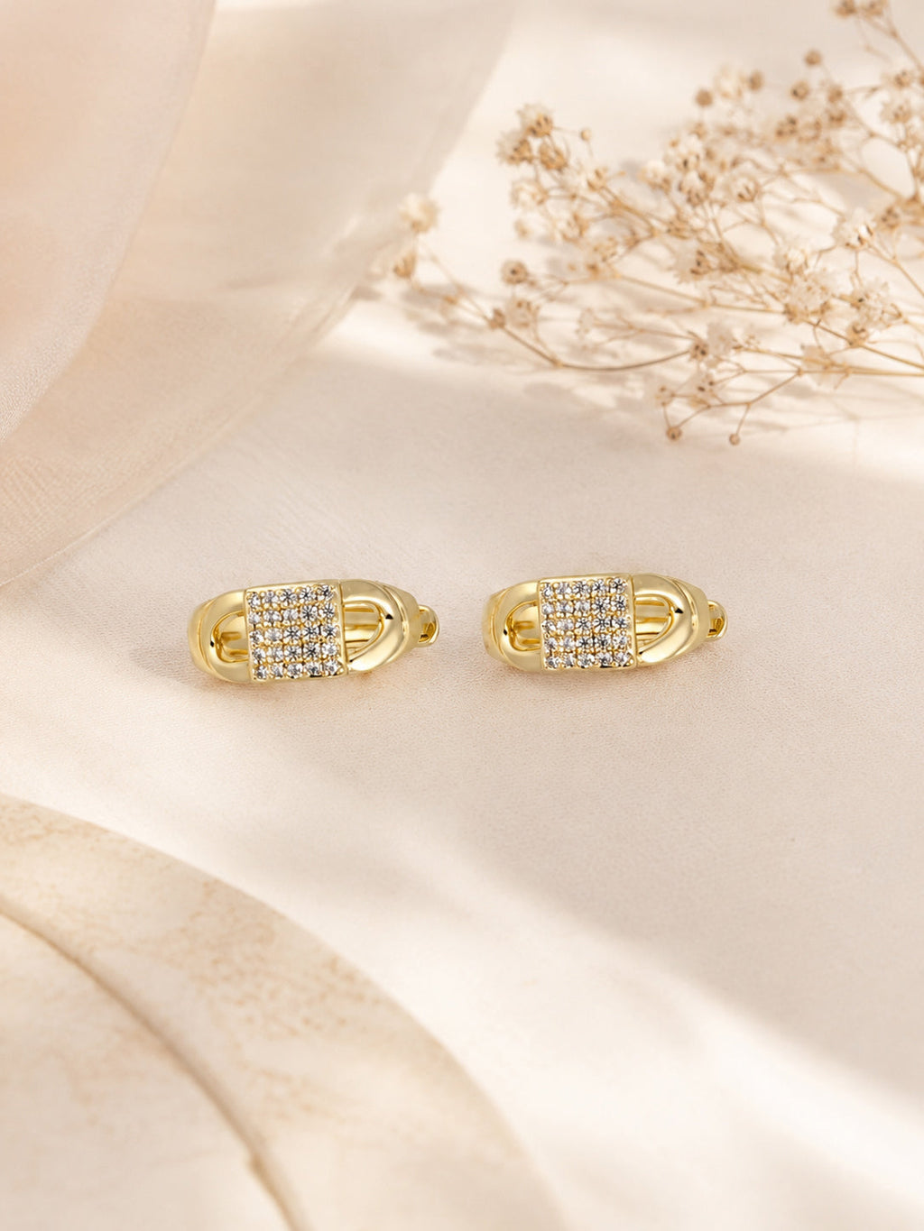Pavé Link Hoop Earrings in 18K Gold Plating