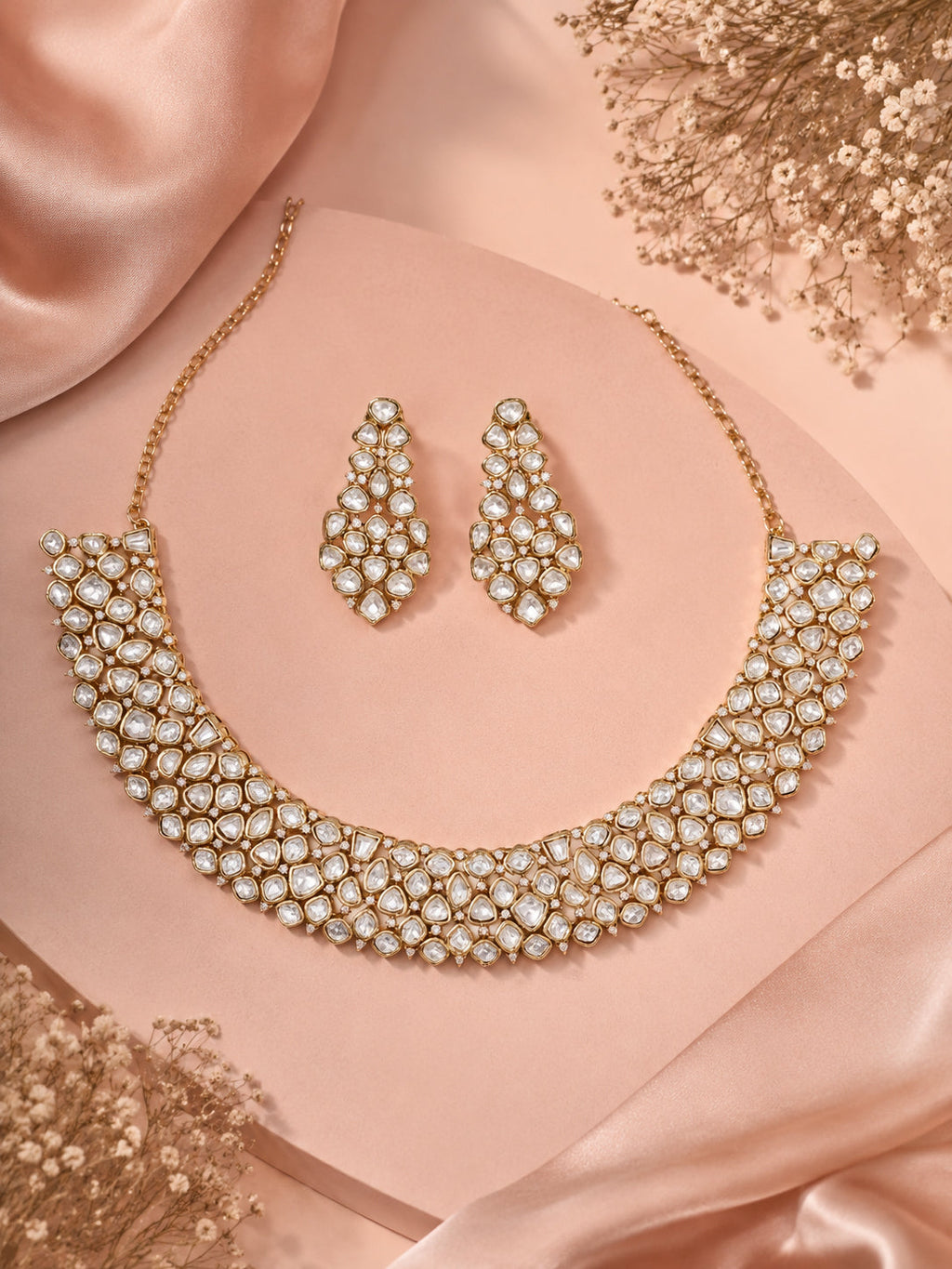 Aanura Grand Kundan Choker Necklace with Earrings
