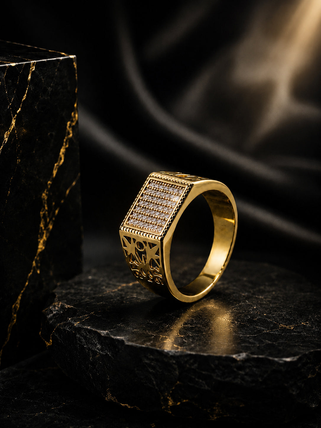 18K Gold Regal CZ Grid Anti-Tarnish Waterproof Ring