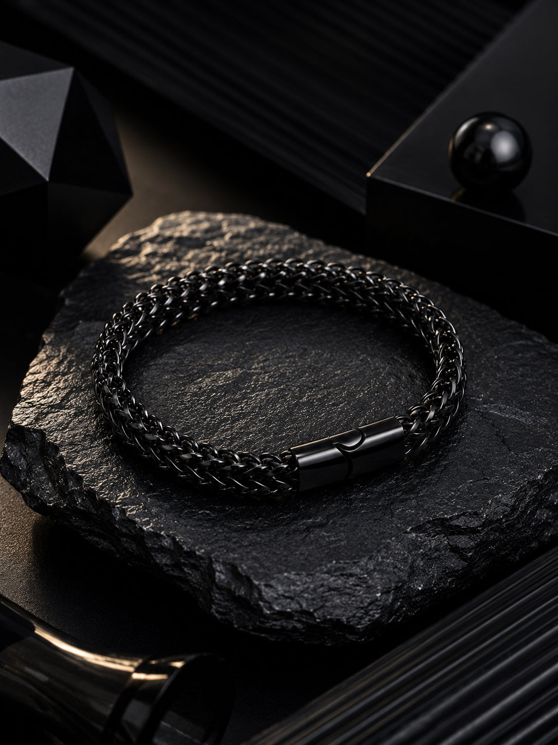 Black Plated Anti Tarnish Waterproof Chain Bracelet