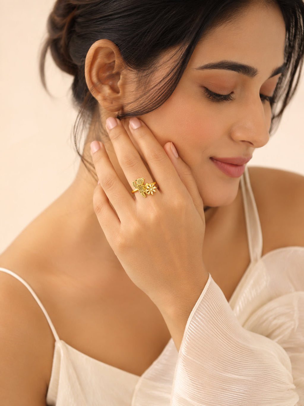18K Gold Plated Teddy Bloom Crystal Ring