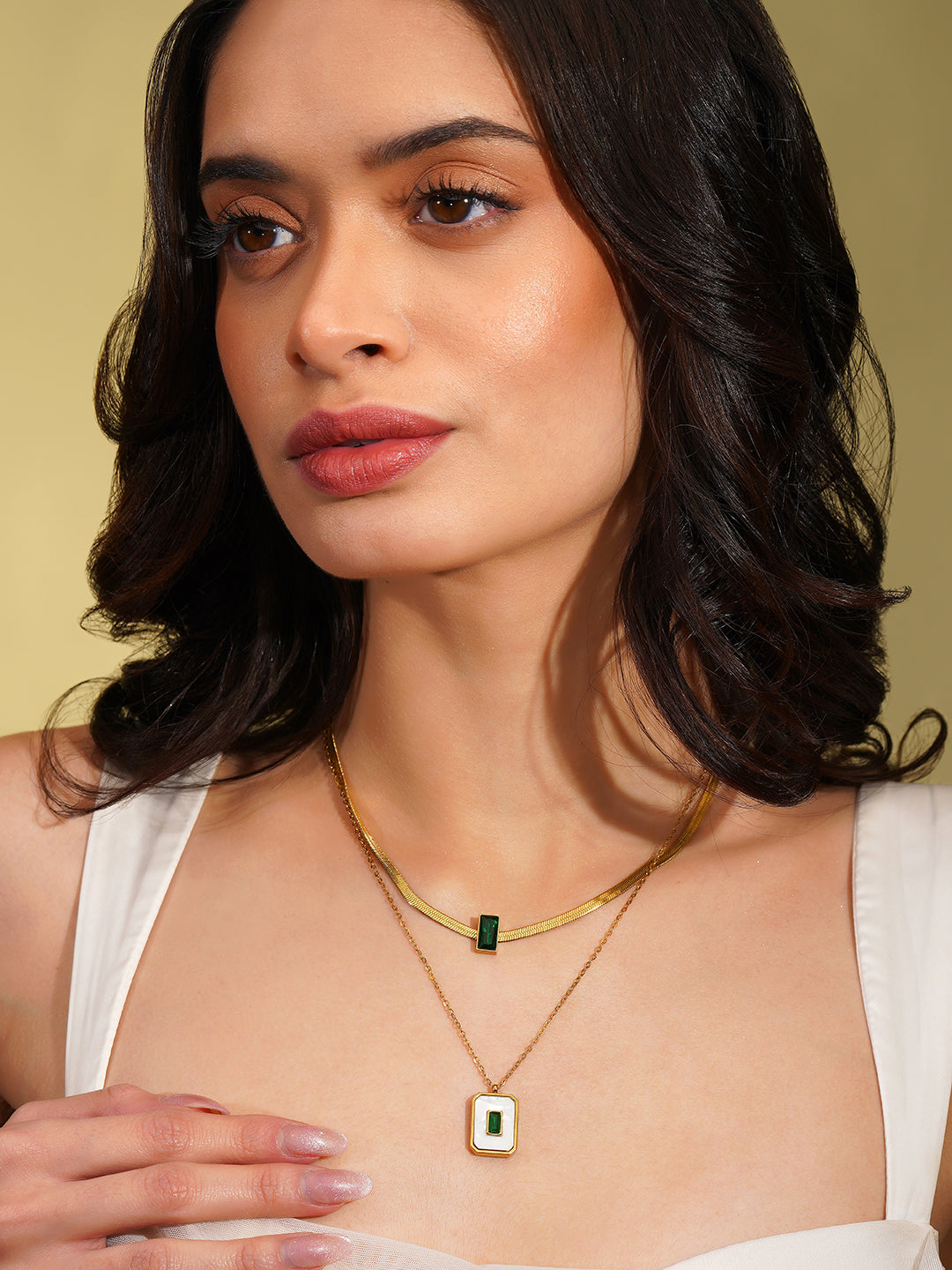 Aanura Emerald Square Dual-Layer Necklace
