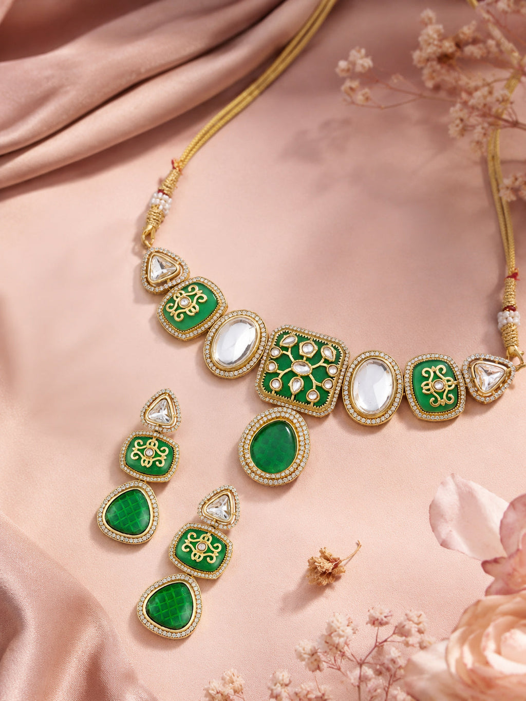 Aanura Kundan Choker Necklace with Teardrop Pendant