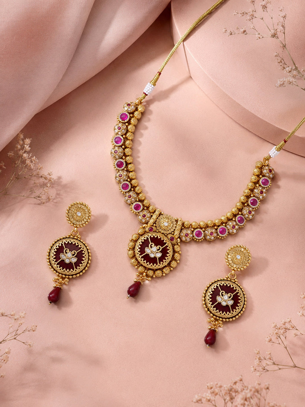 Aanura Circular Heritage Necklace with Green Stones
