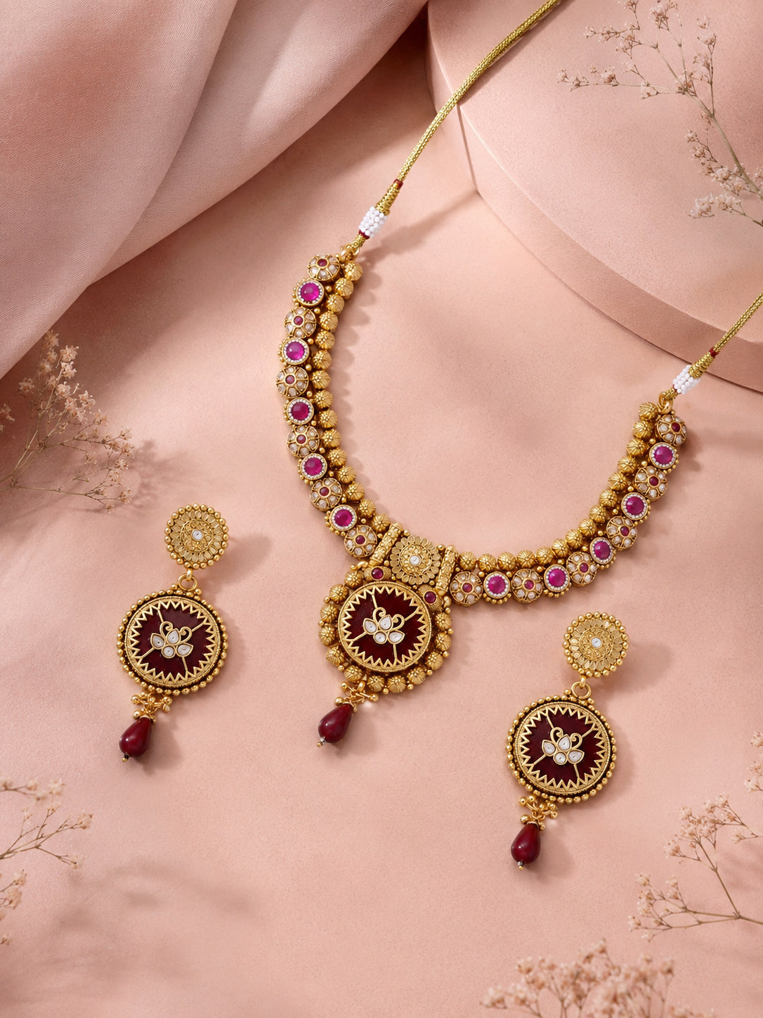Aanura Circular Heritage Necklace with Green Stones