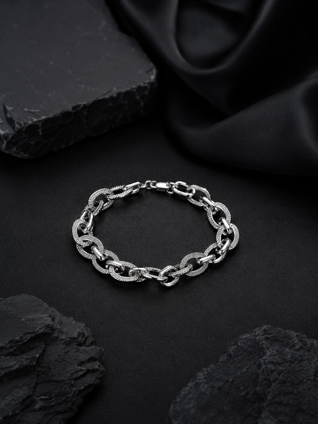 Rhodium Plating Anti Tarnish Waterproof Oval Bracelet