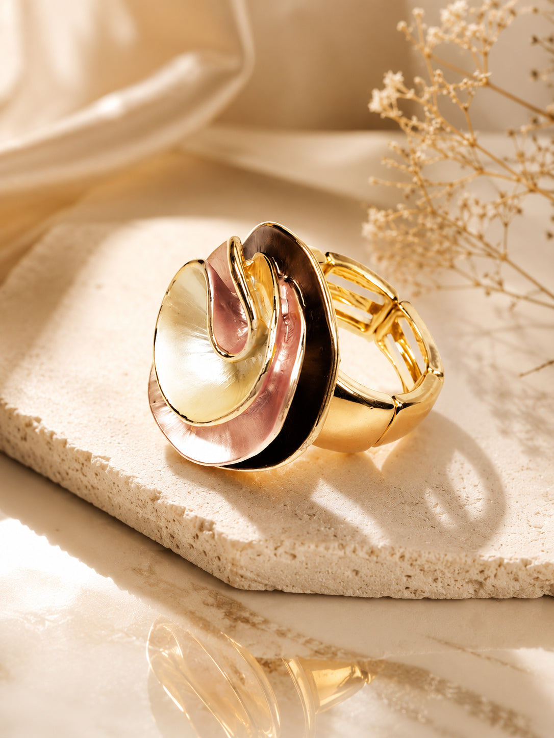 18K Gold Plated Pearl Swirl Anti-Tarnish Waterproof Ring